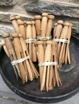 “Non ho idea di cosa siano, ma li ho trovati a casa di mia nonna.”